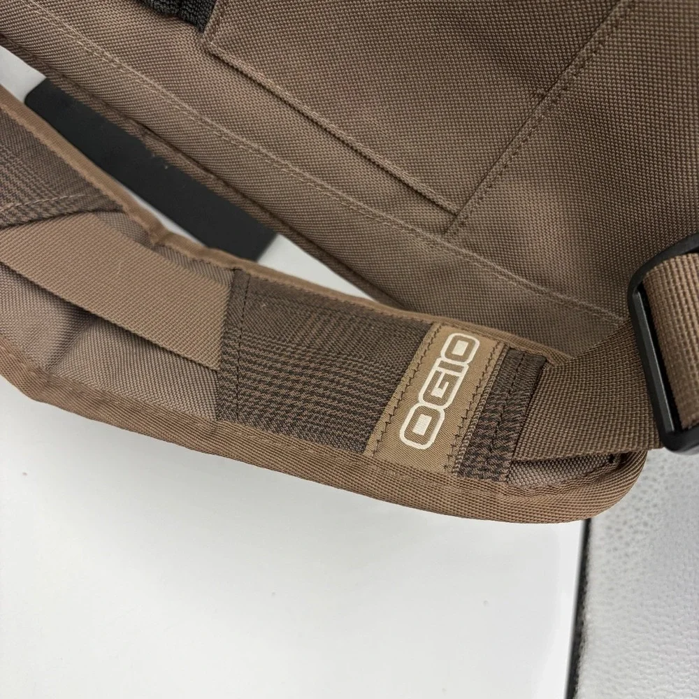 OGIO Street Hip Hop Messenger Laptop Shoulder Bag Brown 15